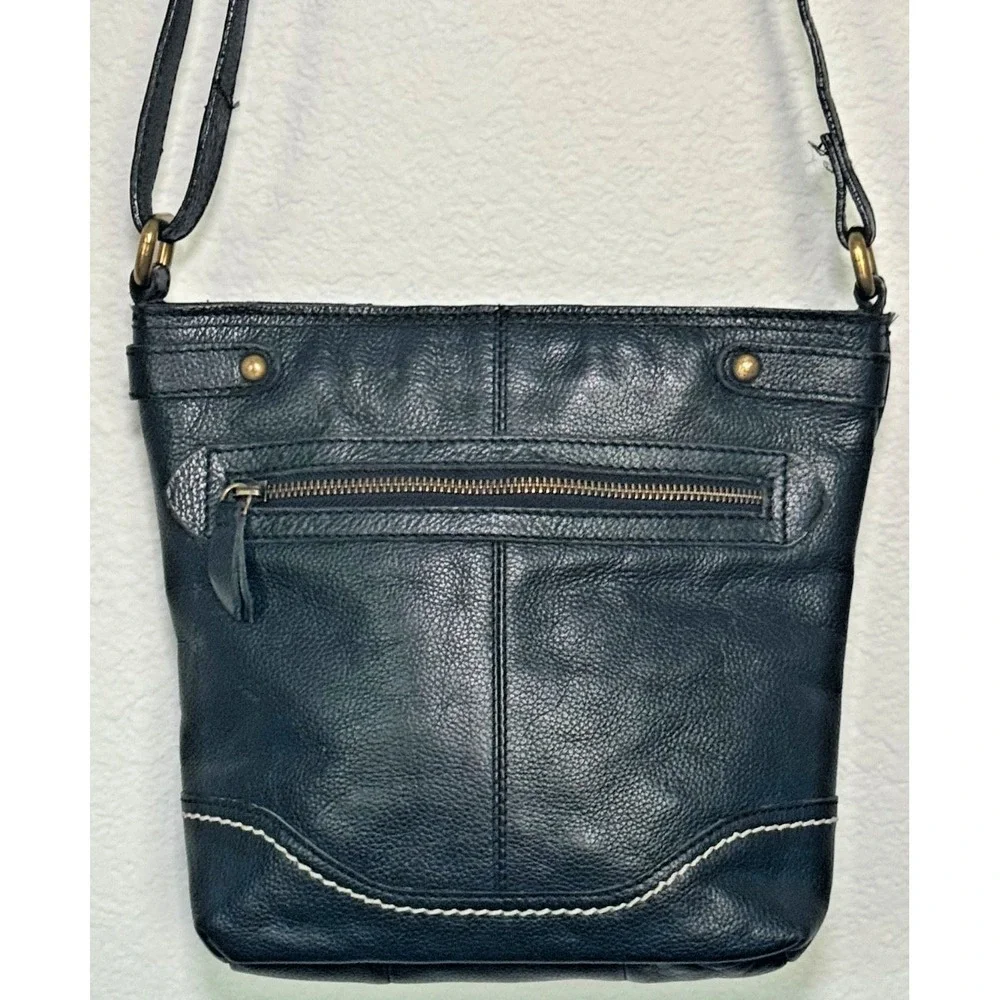 Born Black Leather Bucket Crossbody Shoulder Handbag Accent Stitching